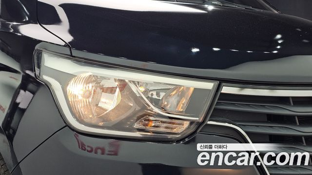 Hyundai Starex 2019 — photo 8