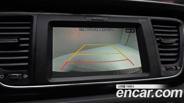Kia Canival 2019 — photo 21