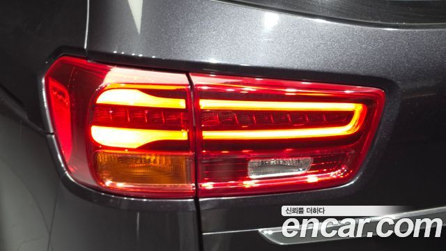 Kia Canival 2019 — photo 9