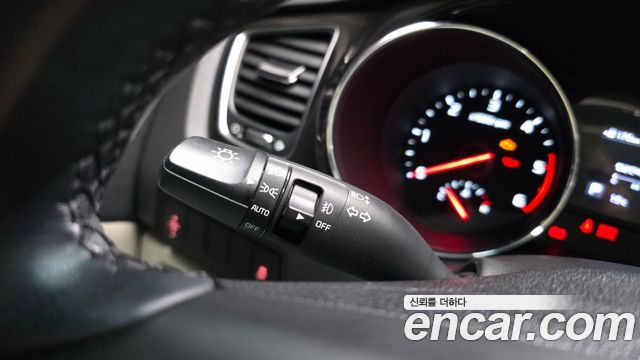 Kia Canival 2019 — photo 29