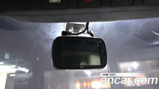 Kia Canival 2019 — photo 35