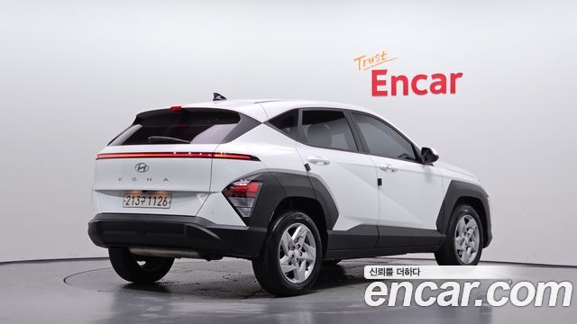 Hyundai Kona 2023 — photo 2