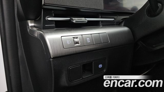 Hyundai Kona 2023 — photo 17
