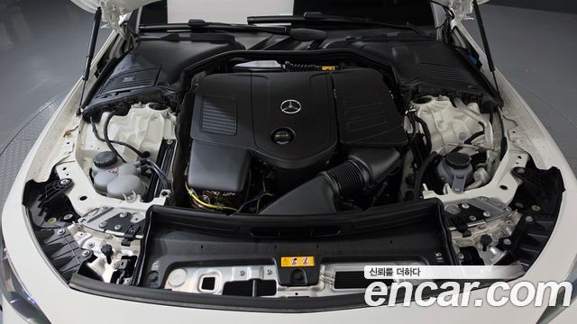 Mercedes-Benz CLE-Class 2025 — photo 6