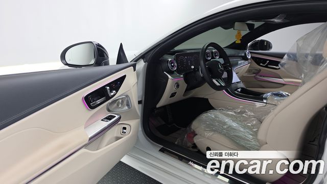 Mercedes-Benz CLE-Class 2025 — photo 13