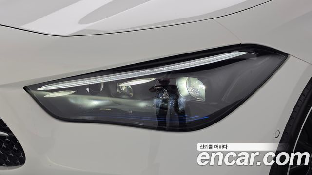 Mercedes-Benz CLE-Class 2025 — photo 8