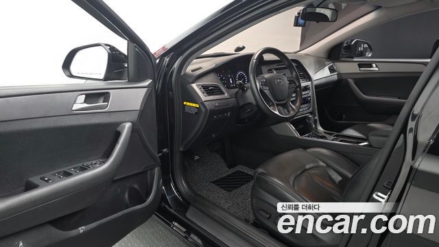 Hyundai Sonata 2016 — photo 10