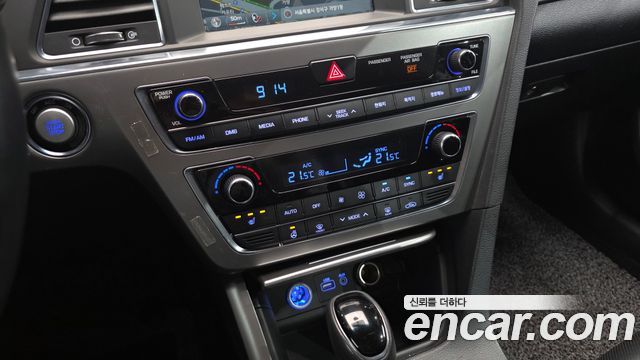 Hyundai Sonata 2016 — photo 17