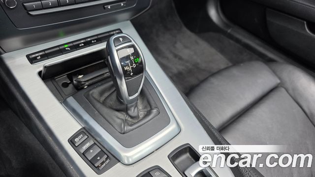 BMW Z4 2013 — photo 9
