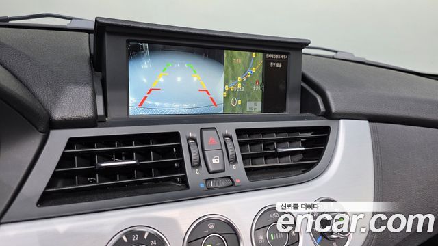 BMW Z4 2013 — photo 14
