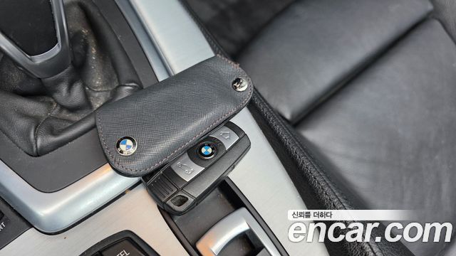 BMW Z4 2013 — photo 19