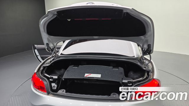 BMW Z4 2013 — photo 20