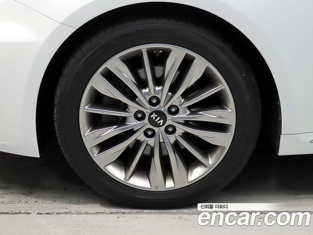 Kia K5 2020 — photo 20