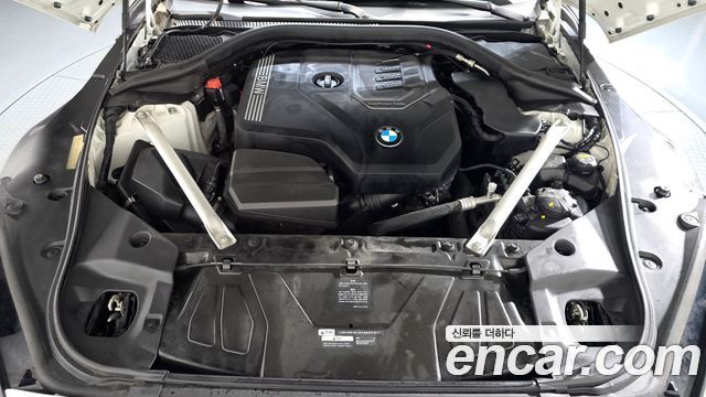 BMW Z4 2020 — photo 6