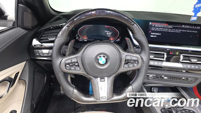 BMW Z4 2020 — photo 19