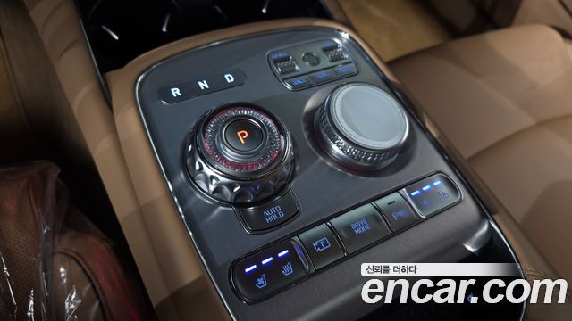 Genesis G90 2025 — photo 12