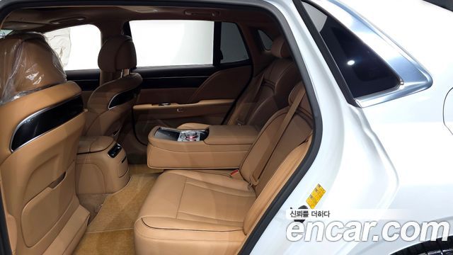 Genesis G90 2025 — photo 17