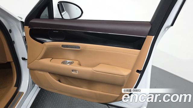 Genesis G90 2025 — photo 14