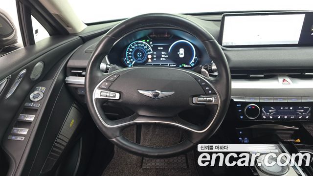 Genesis G80 2022 — photo 19