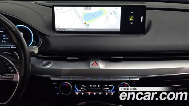 Genesis G80 2022 — photo 20