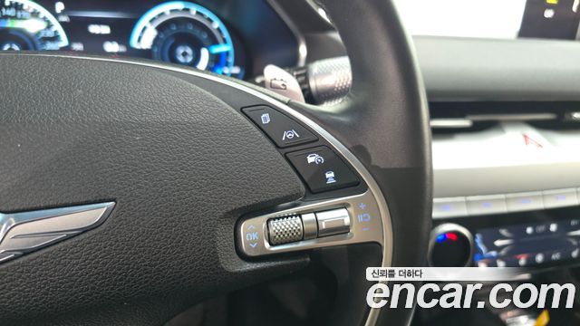 Genesis G80 2022 — photo 32