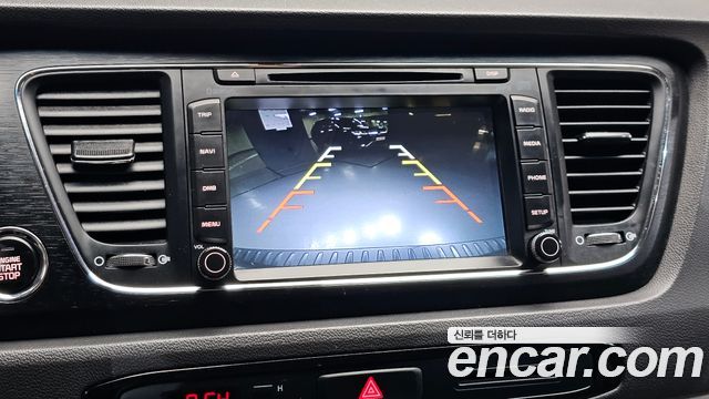 Kia Canival 2016 — photo 29