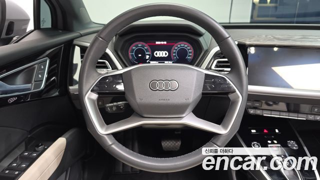 Audi Q4 e-tron 2025 — photo 21