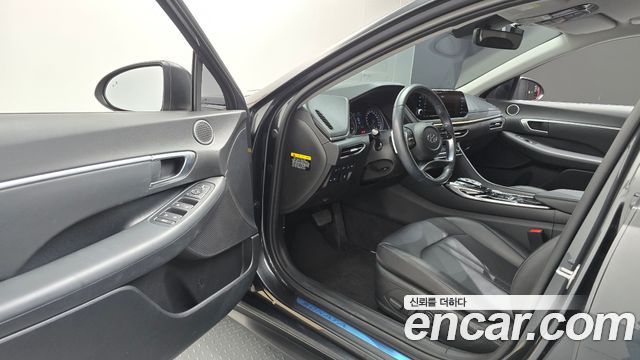 Hyundai Sonata 2020 — photo 13