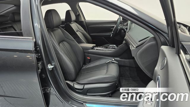 Hyundai Sonata 2020 — photo 16