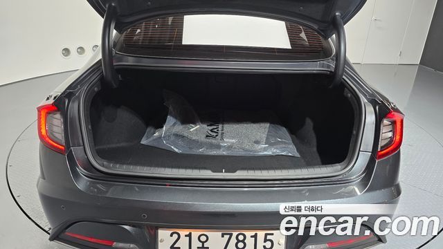 Hyundai Sonata 2020 — photo 33