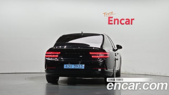 Genesis G80 2022 — photo 4