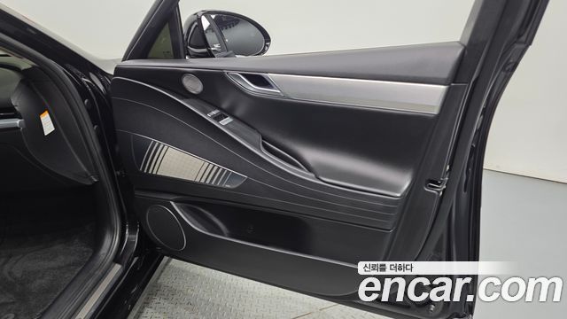 Genesis G80 2022 — photo 14