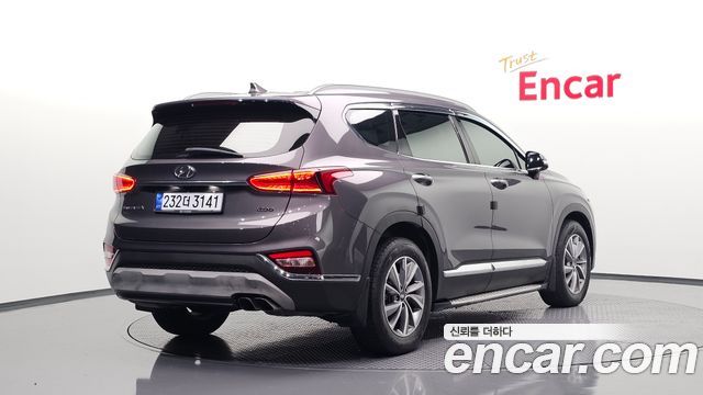 Hyundai Santafe 2019 — photo 2