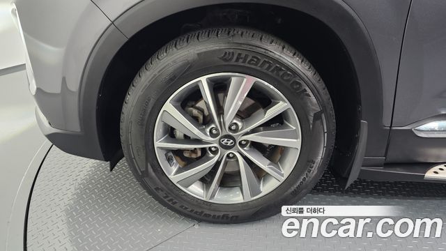 Hyundai Santafe 2019 — photo 5