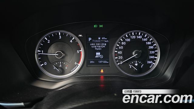 Hyundai Santafe 2019 — photo 11