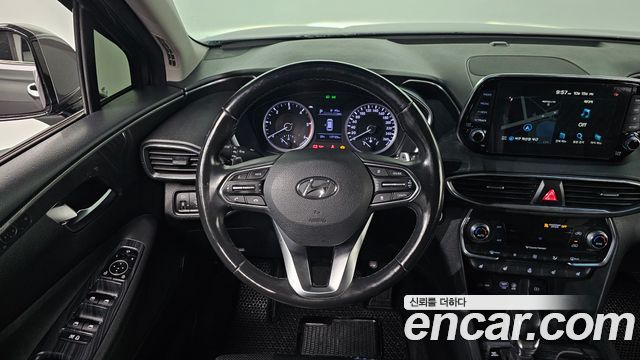 Hyundai Santafe 2019 — photo 19