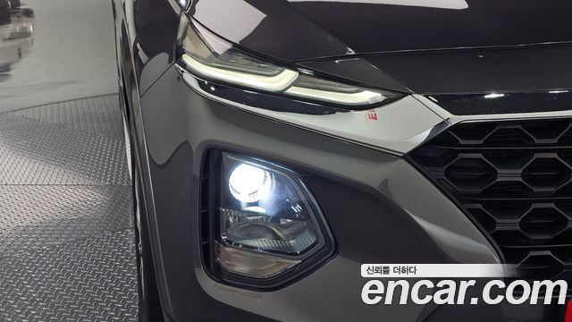 Hyundai Santafe 2019 — photo 8