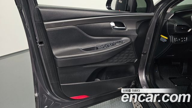 Hyundai Santafe 2019 — photo 14