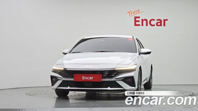 Hyundai AVANTE 2025 — photo 3