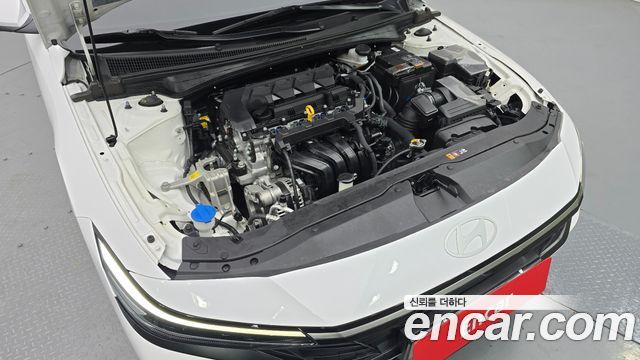 Hyundai AVANTE 2025 — photo 6