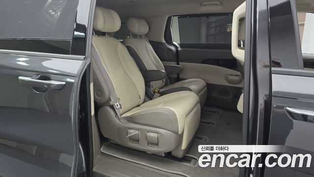 Kia Canival 2024 — photo 12