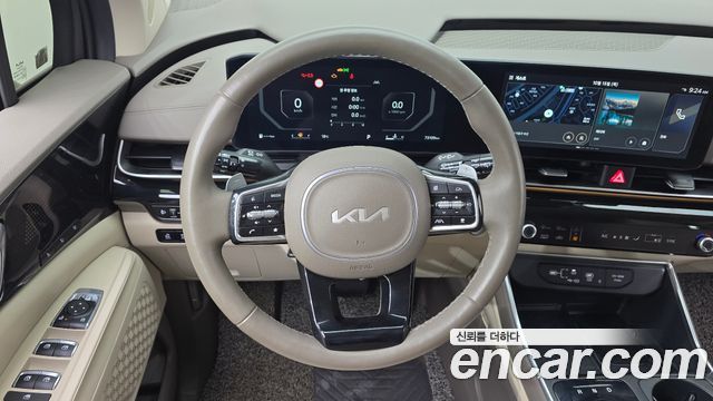Kia Canival 2024 — photo 13