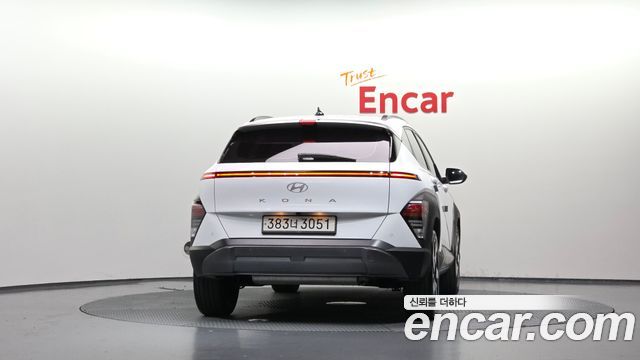 Hyundai Kona 2023 — photo 4