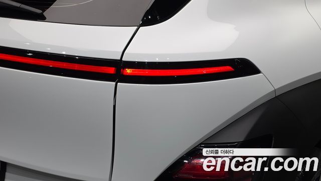 Hyundai Kona 2023 — photo 9