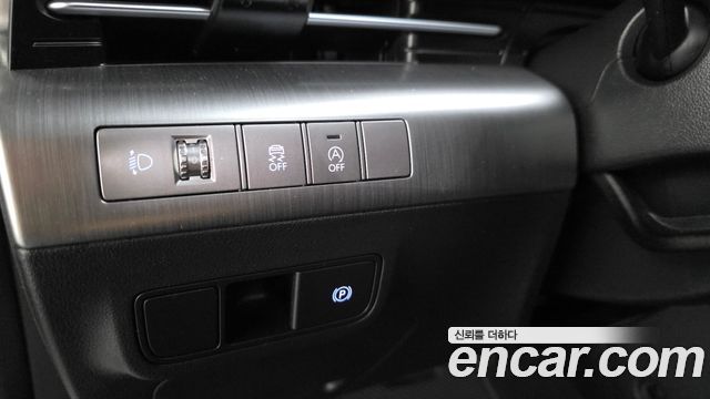 Hyundai Kona 2023 — photo 28