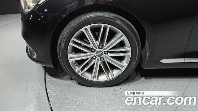 Genesis G80 2017 — photo 5
