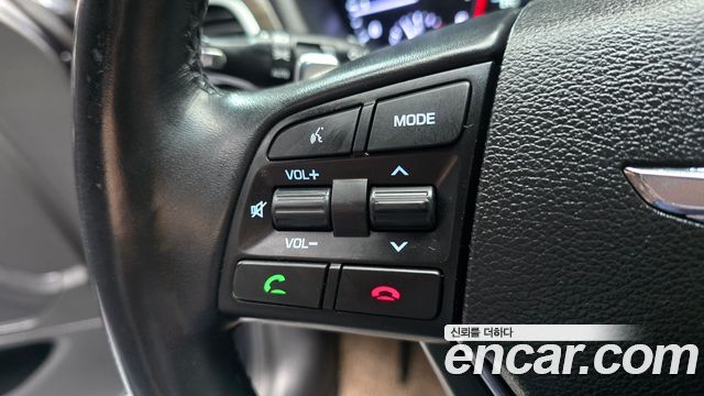 Genesis G80 2017 — photo 22