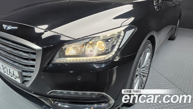 Genesis G80 2017 — photo 8
