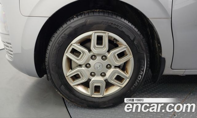Hyundai Staria 2022 — photo 5