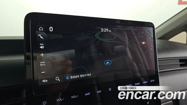 Hyundai Staria 2022 — photo 20